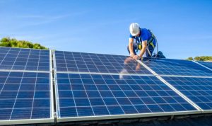 Installation et mise en production des panneaux solaires photovoltaïques à Baugé